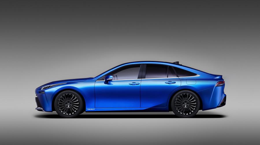  Toyota Mirai Concept 2019 года  (фото 2 из 12)